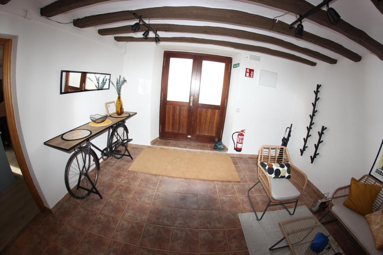 La Casa Del Cura Villa Aberin Luaran gambar